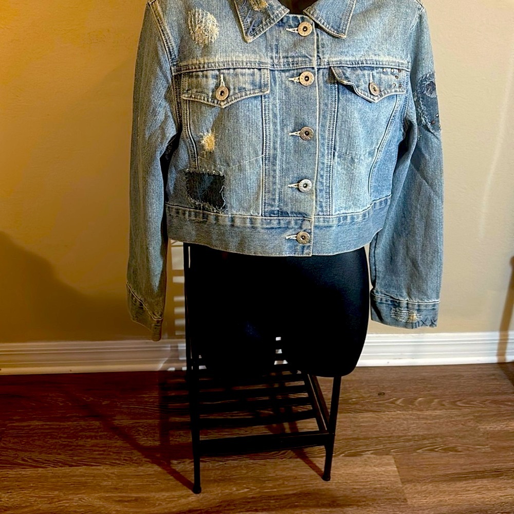 Vanilla Jeans Women’s Blue Cropped Jean Jacket with Classic Collar New no Tag - Picture 5 of 8